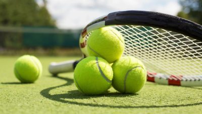 raquette-balles-tennis